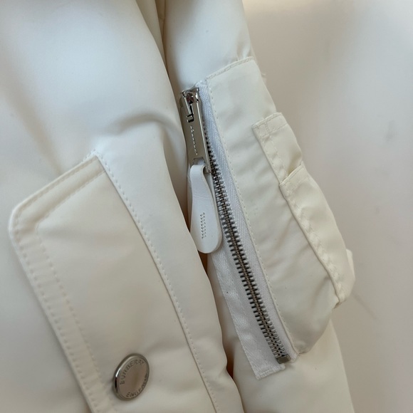 Burberry Jacke with faux fur collar - Picture 5 of 6